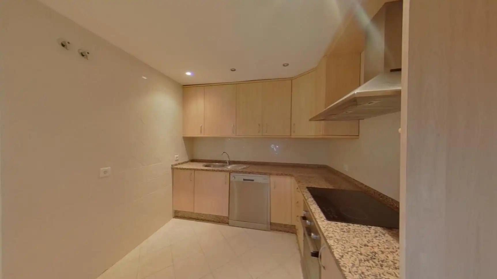 Kitchen of Flat for sale in Marbella