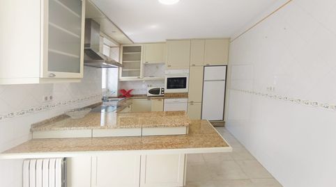 Foto 4 de Piso en venta en Calle Joaquin Costa, Zona de Plaza de Barcelos, Pontevedra Capital