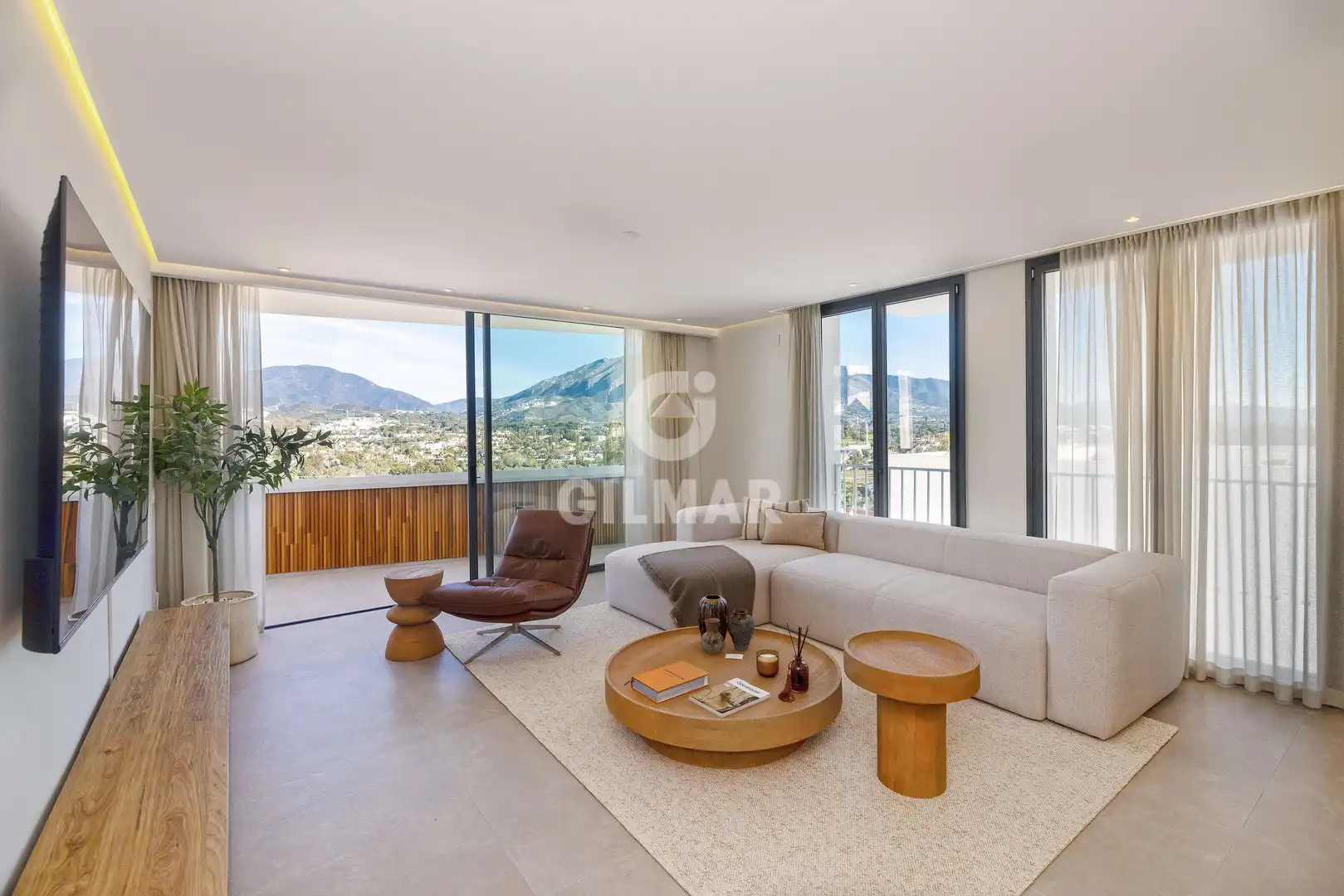 Apartament amb terrassa en venda a Nueva Andalucía, imagen 3