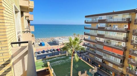 Foto 2 de Apartamento de alquiler en Paseo Marítimo Rey de España, Playa de los Boliches, Fuengirola