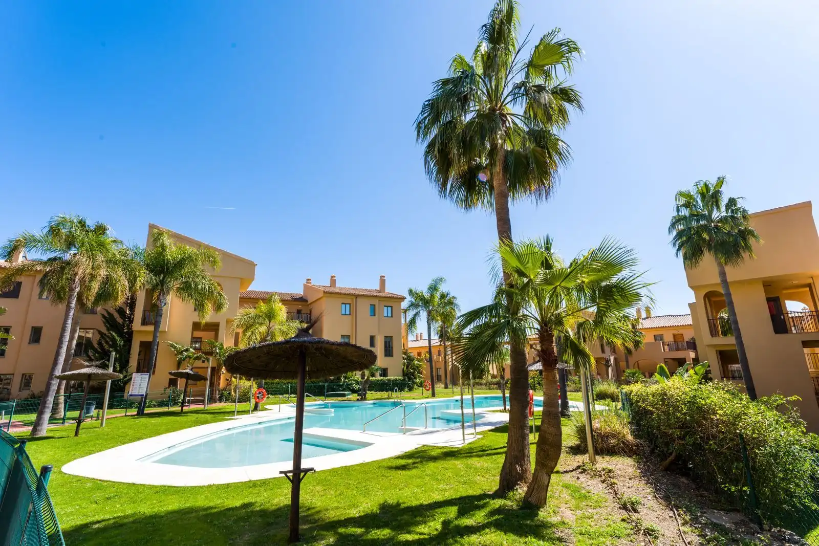 Apartamento con piscina en venta en Calle Torre Campanillas 7, imagen 28