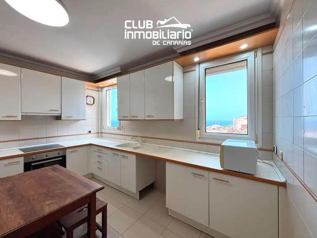 Flat for rent in Santa Cruz de Tenerife  with Terrace