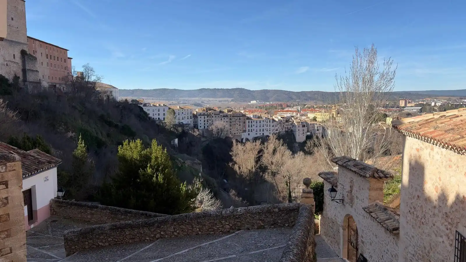 Vista exterior de Pis en venda en Cuenca amb Calefacció i Moblat