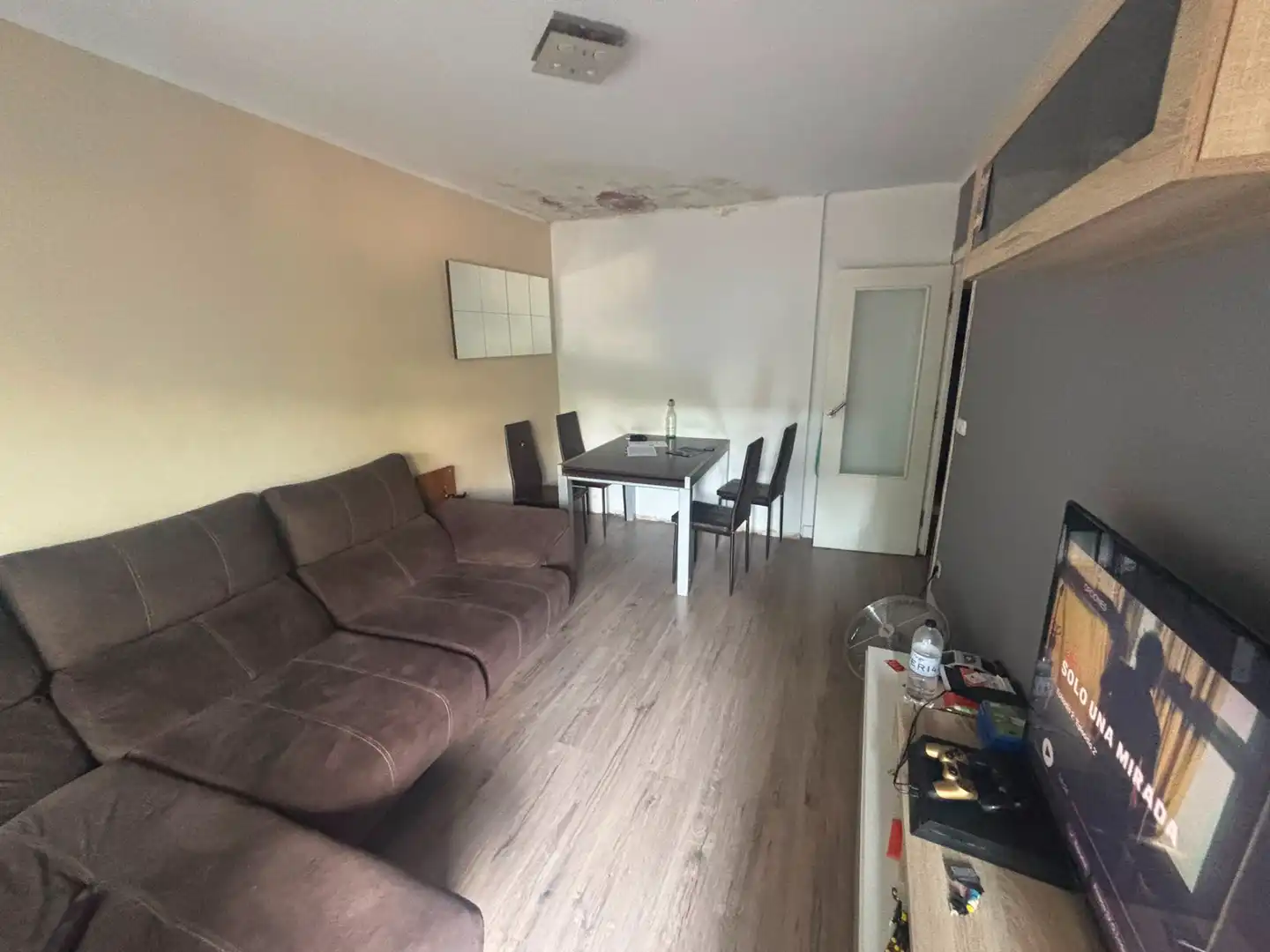 Sala de estar de Piso en venta en Martorell con Parquet, Terraza y Horno