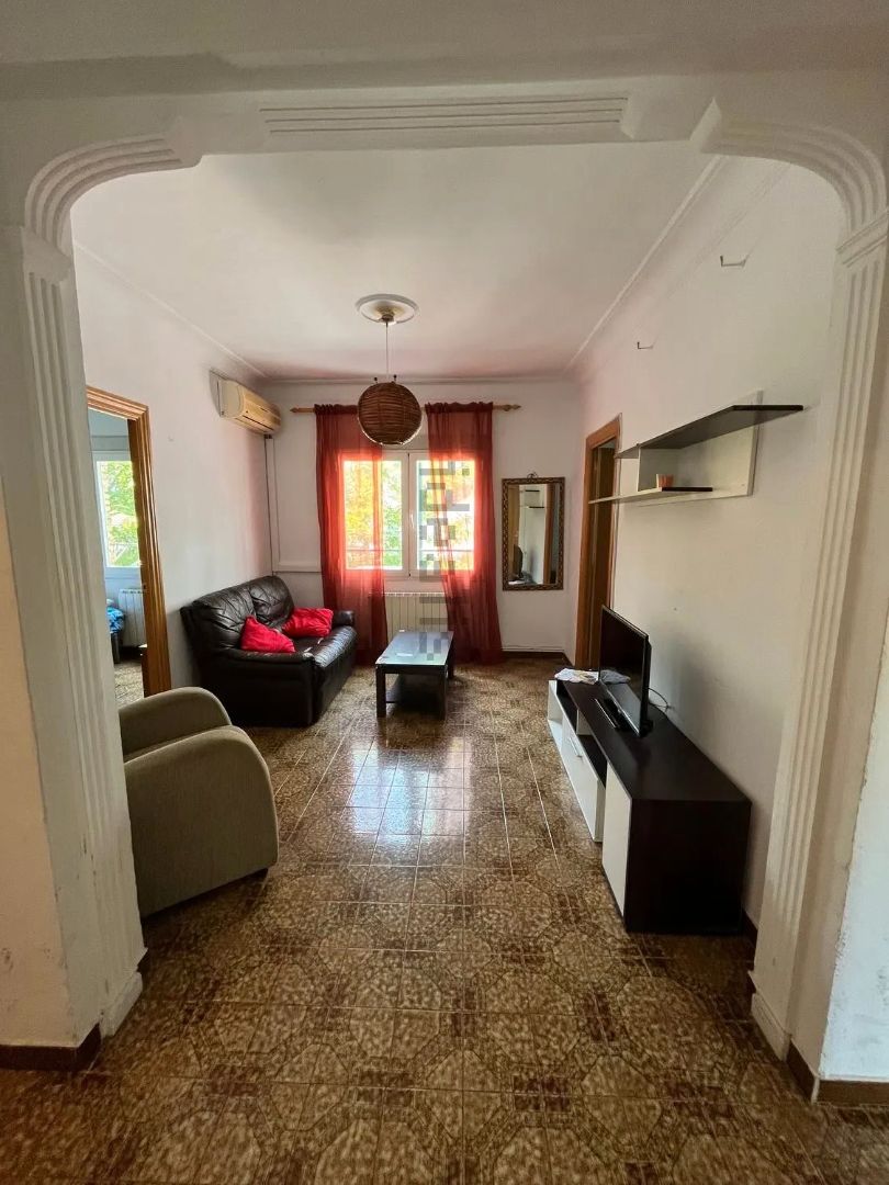 Living room of Flat for sale in  Zaragoza Capital  with Air Conditioner, Heating and Furnished