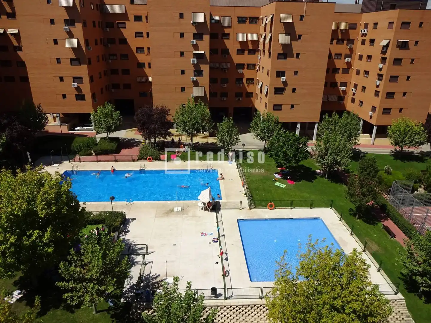 Vista exterior de Piso en venta en Madrid con Aire acondicionado, Calefacción y Jardín privado