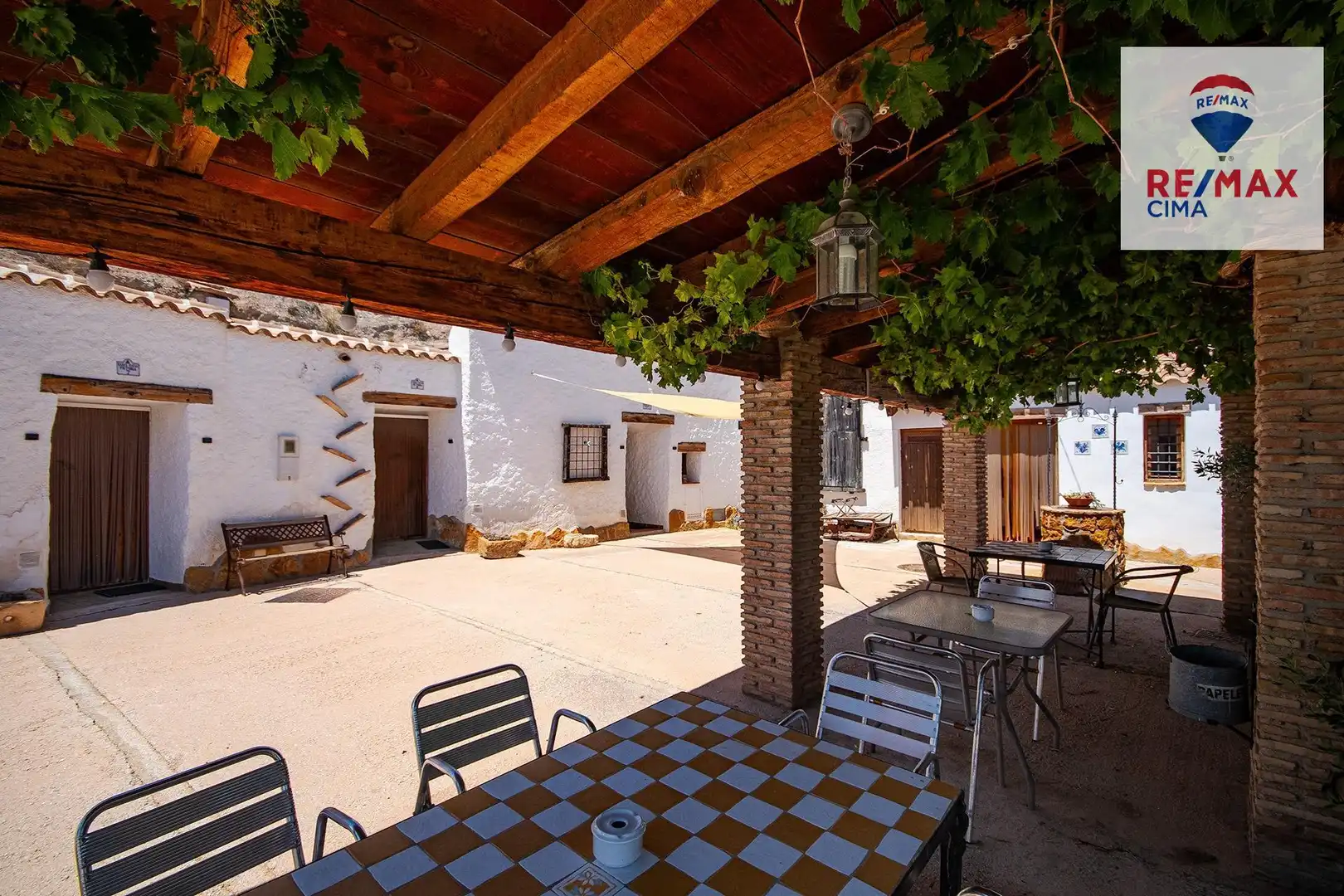 Casa o chalet en venta en Calle Cortijo del Cura, 53, 18840, Granada, Galera