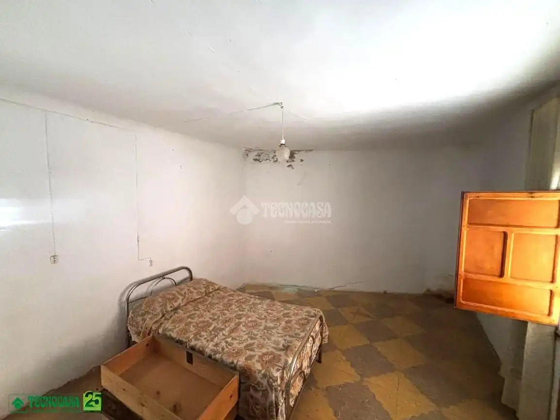 Casa adosada en venta en Membrilla