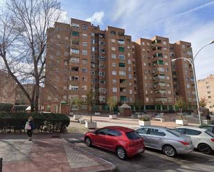 Vista exterior de Pis en venda en Fuenlabrada amb Calefacció i Terrassa