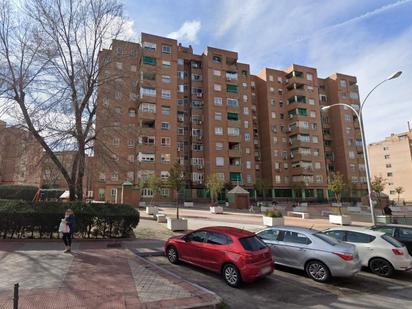 Exterior view of Flat for sale in Fuenlabrada  with Heating and Terrace
