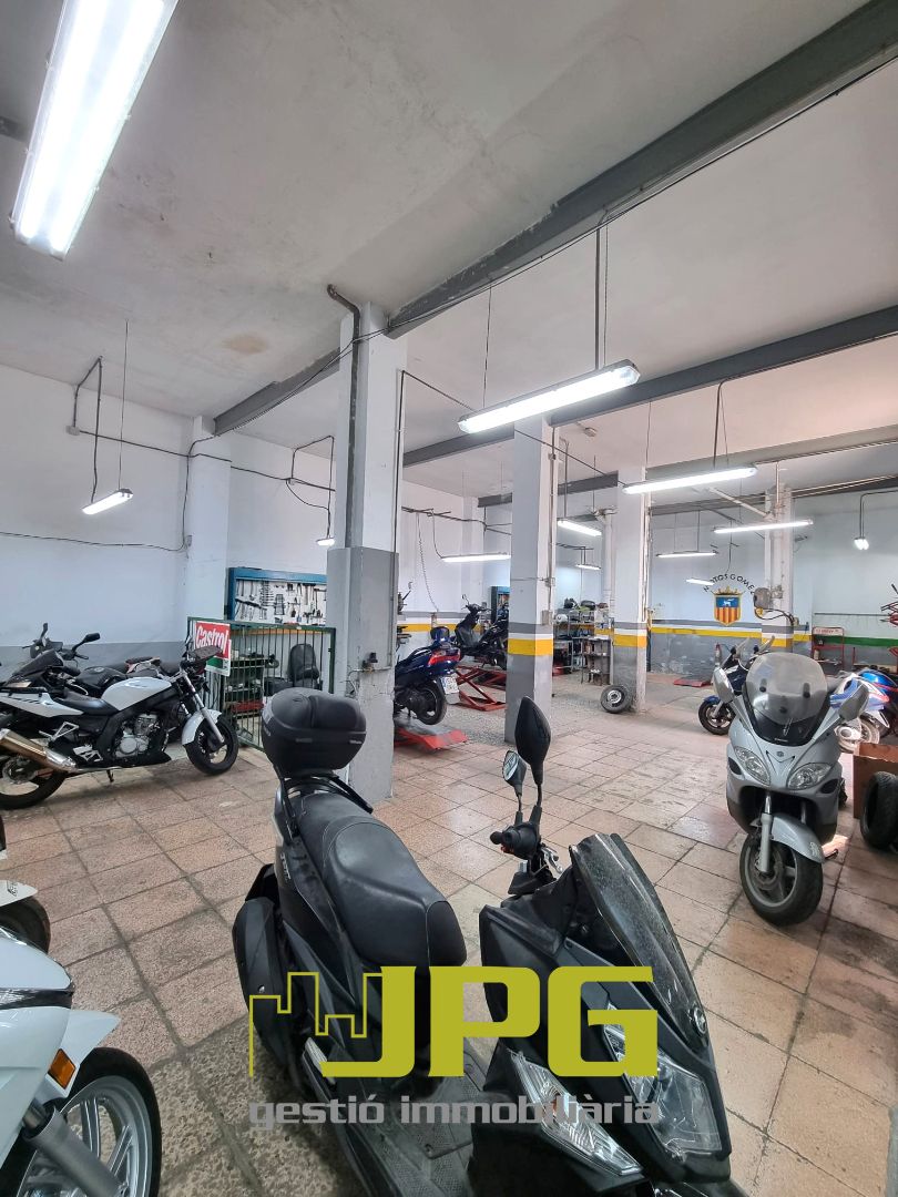 Premises for sale in Sant Joan d'Alacant  with Air Conditioner