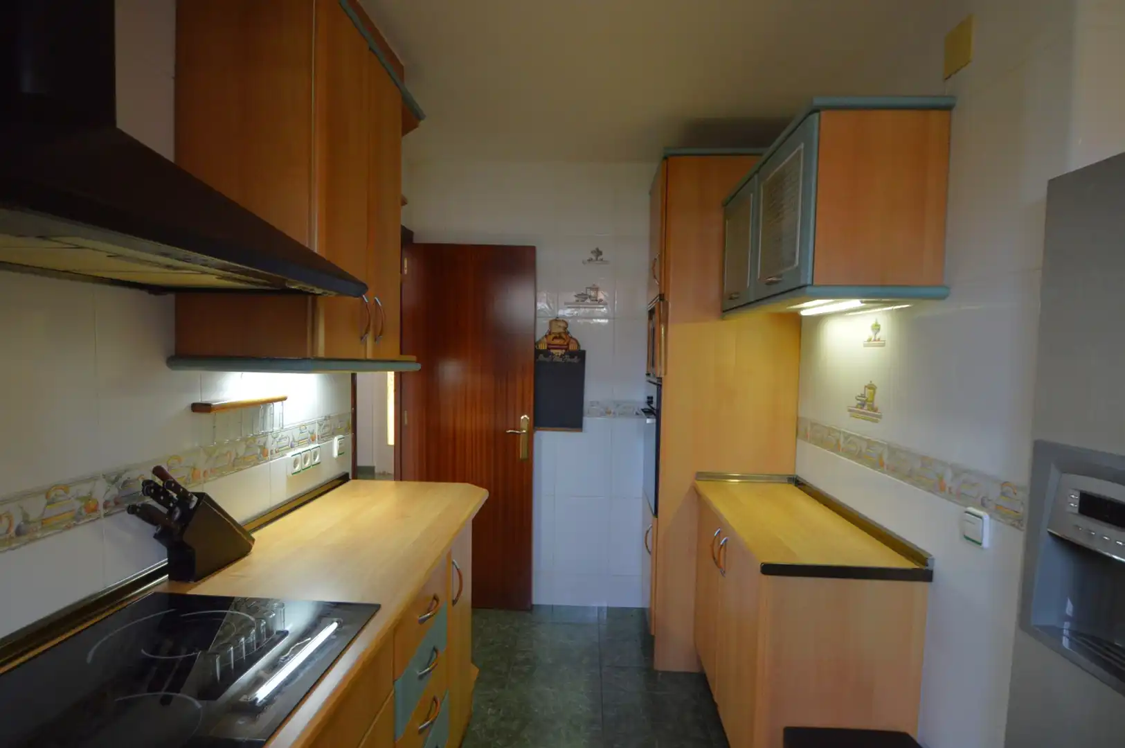 Cuina de Casa o xalet en venda en Vinaròs amb Aire condicionat, Calefacció i Jardí privat