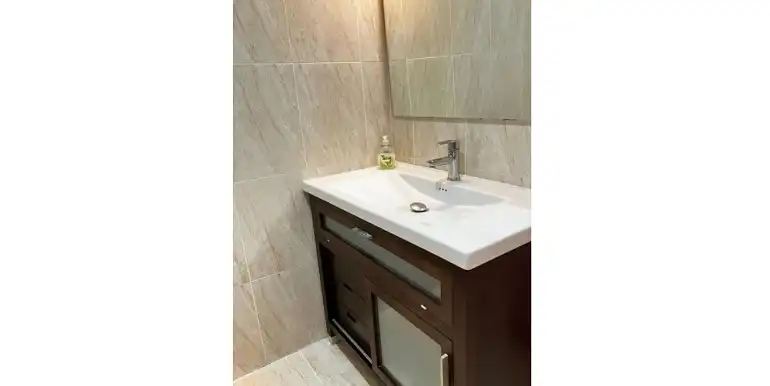 Bathroom of Houses for sale in Palencia  with Heating, Private garden and Storage room