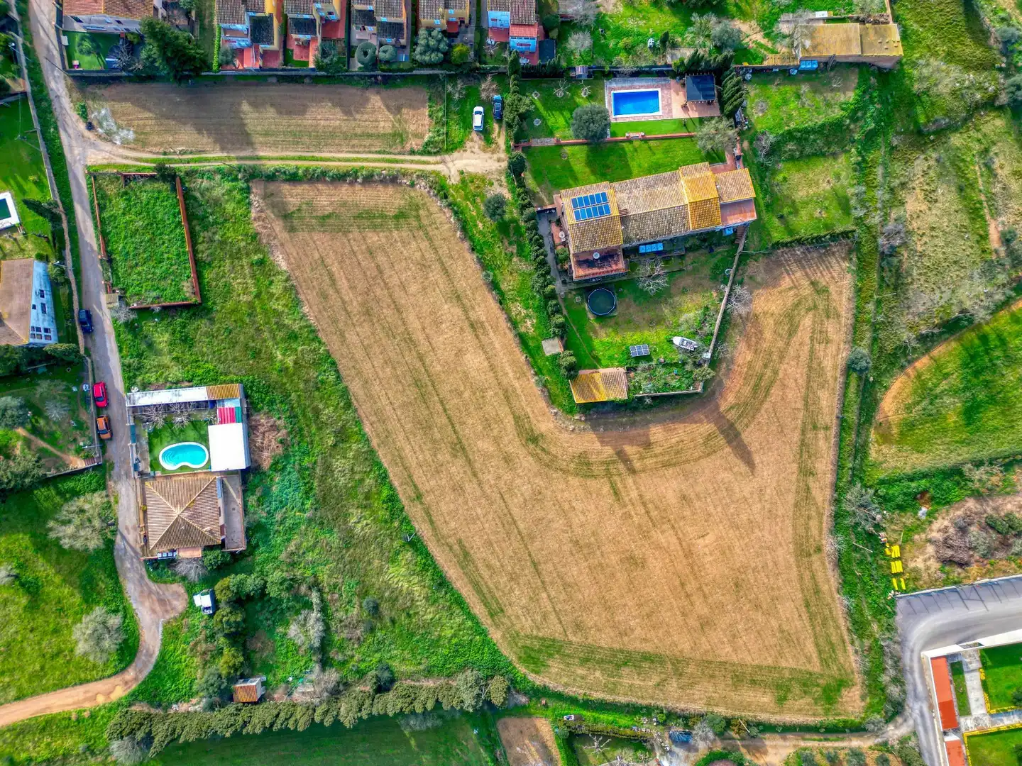 Country house zum Verkauf in Albons mit Privatgarten, Terrasse und Schwimmbad