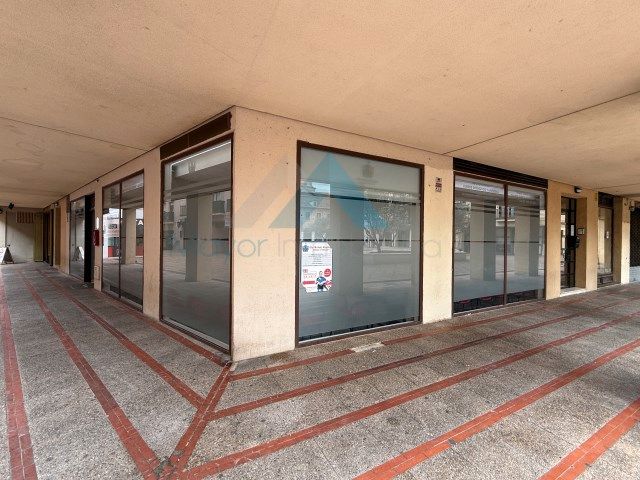 Local de lloguer en Alcalá de Henares amb Aire condicionat i Calefacció