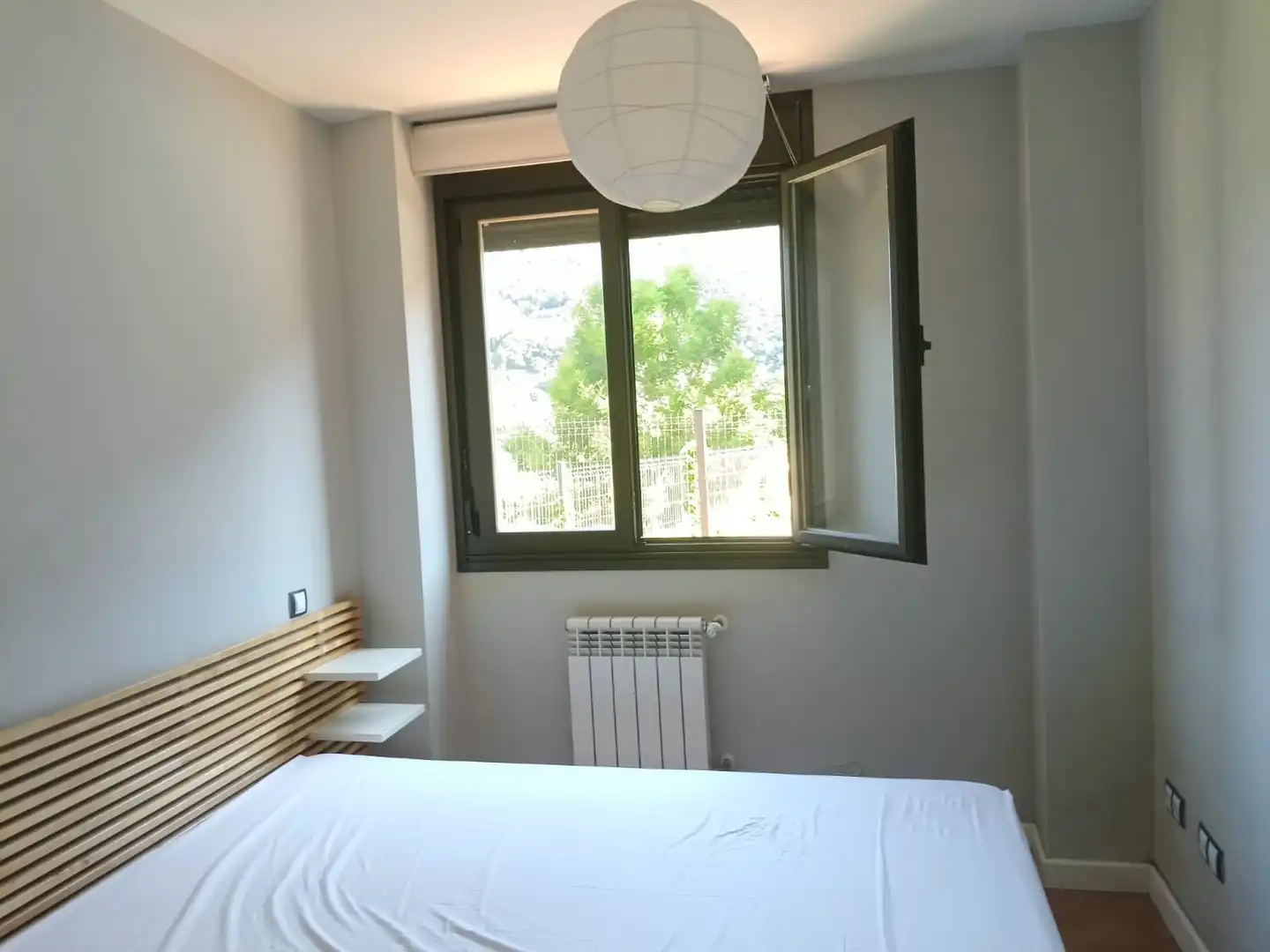 Schlafzimmer von Wohnung zum Verkauf in Limpias mit Heizung, Terrasse und Abstellraum