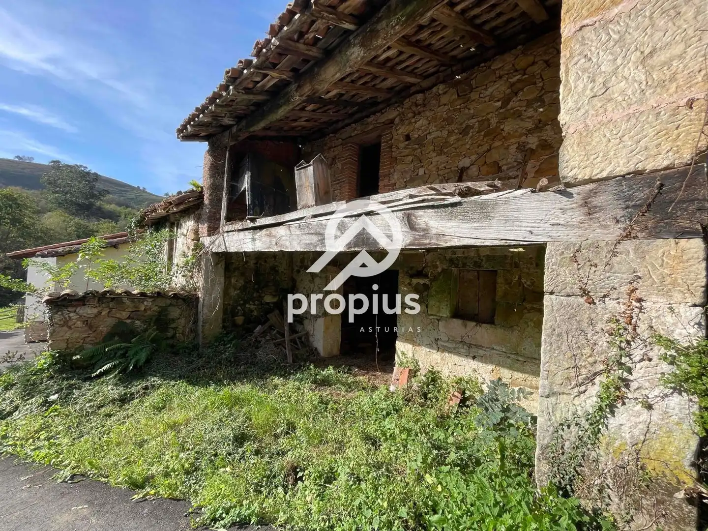 Casa o chalet en venta en Onís con Calefacción y Terraza