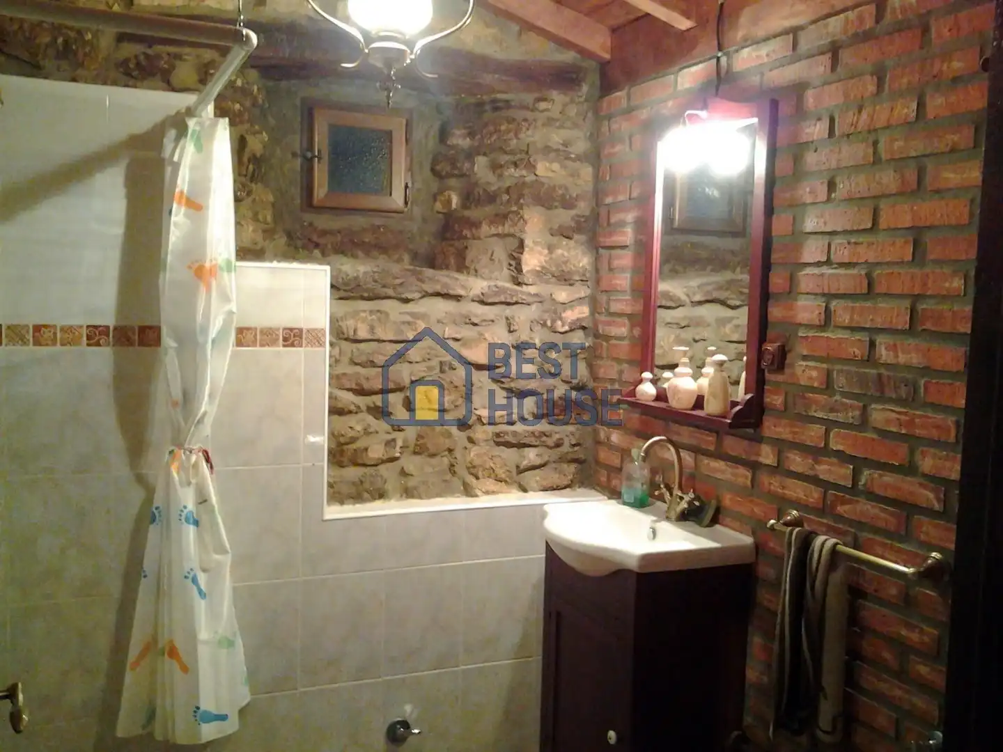 Baño de Casa o chalet en venta en Boñar con Jardín privado