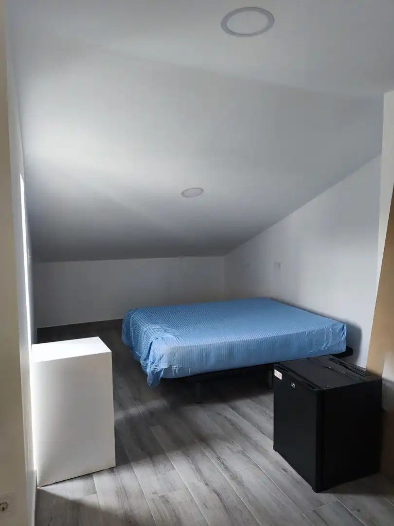 Bedroom of Flat for share in Villaviciosa de Odón  with Air Conditioner, Heating and Furnished