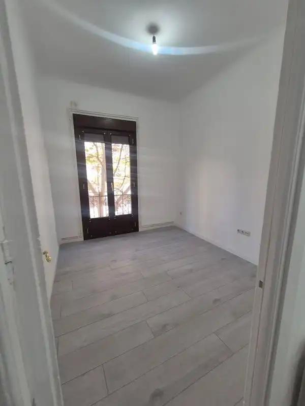 Schlafzimmer von Wohnung zur Miete in Madrid mit Klimaanlage, Heizung und Ofen