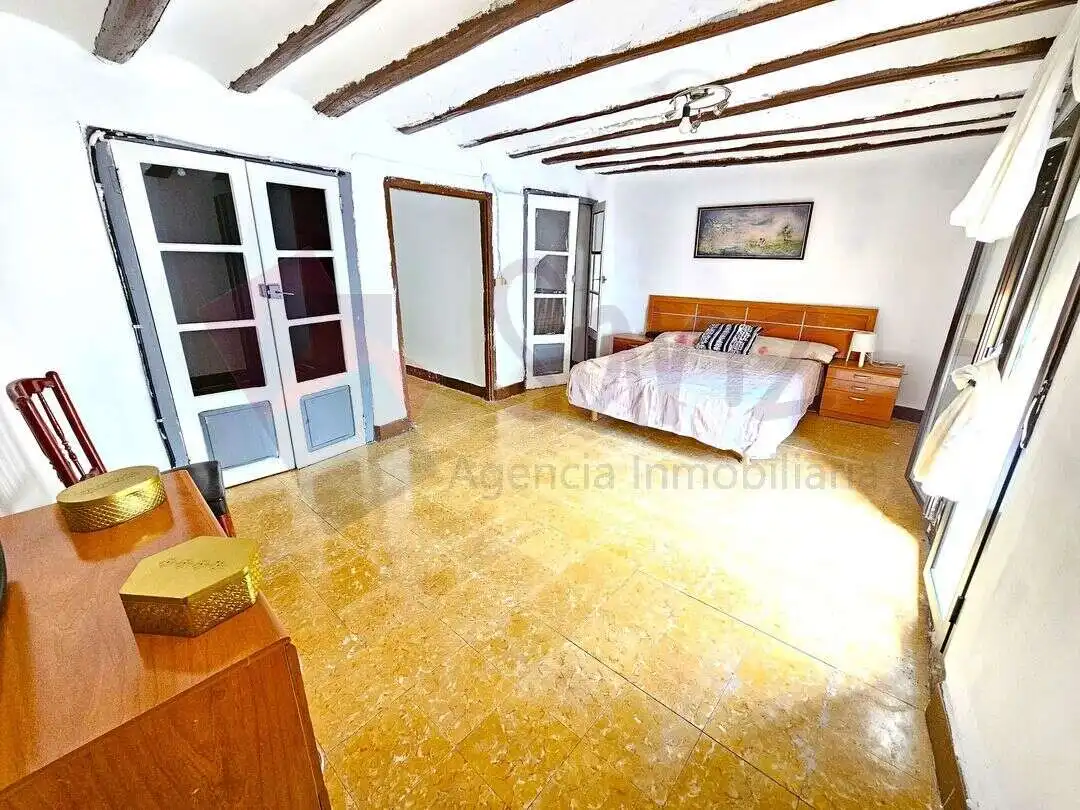 Houses for sale in Nalda, La Rioja