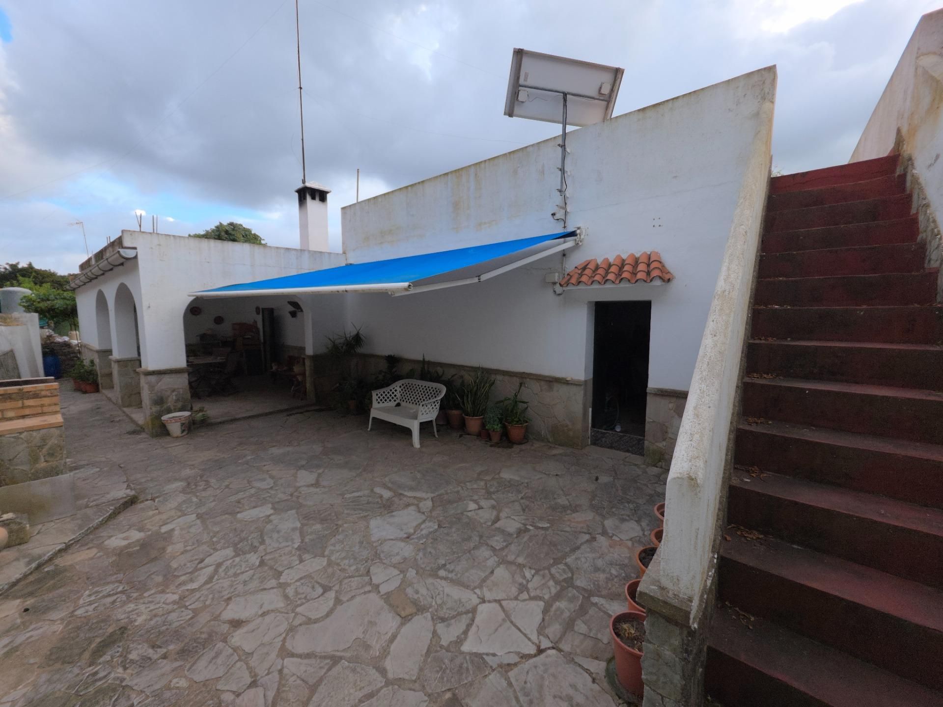 Vista exterior de Finca rústica en venda en Los Barrios