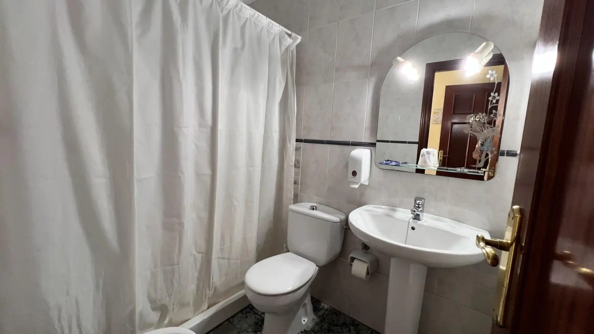 Inmuebles singulares con ascensor en venta en Explanada de Barnuevo, imagen 26