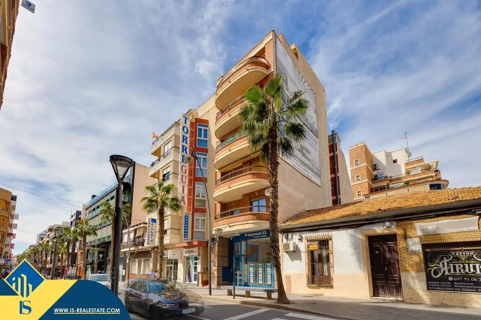 Vista exterior de Ático de alquiler en Torrevieja con Terraza, Trastero y Amueblado