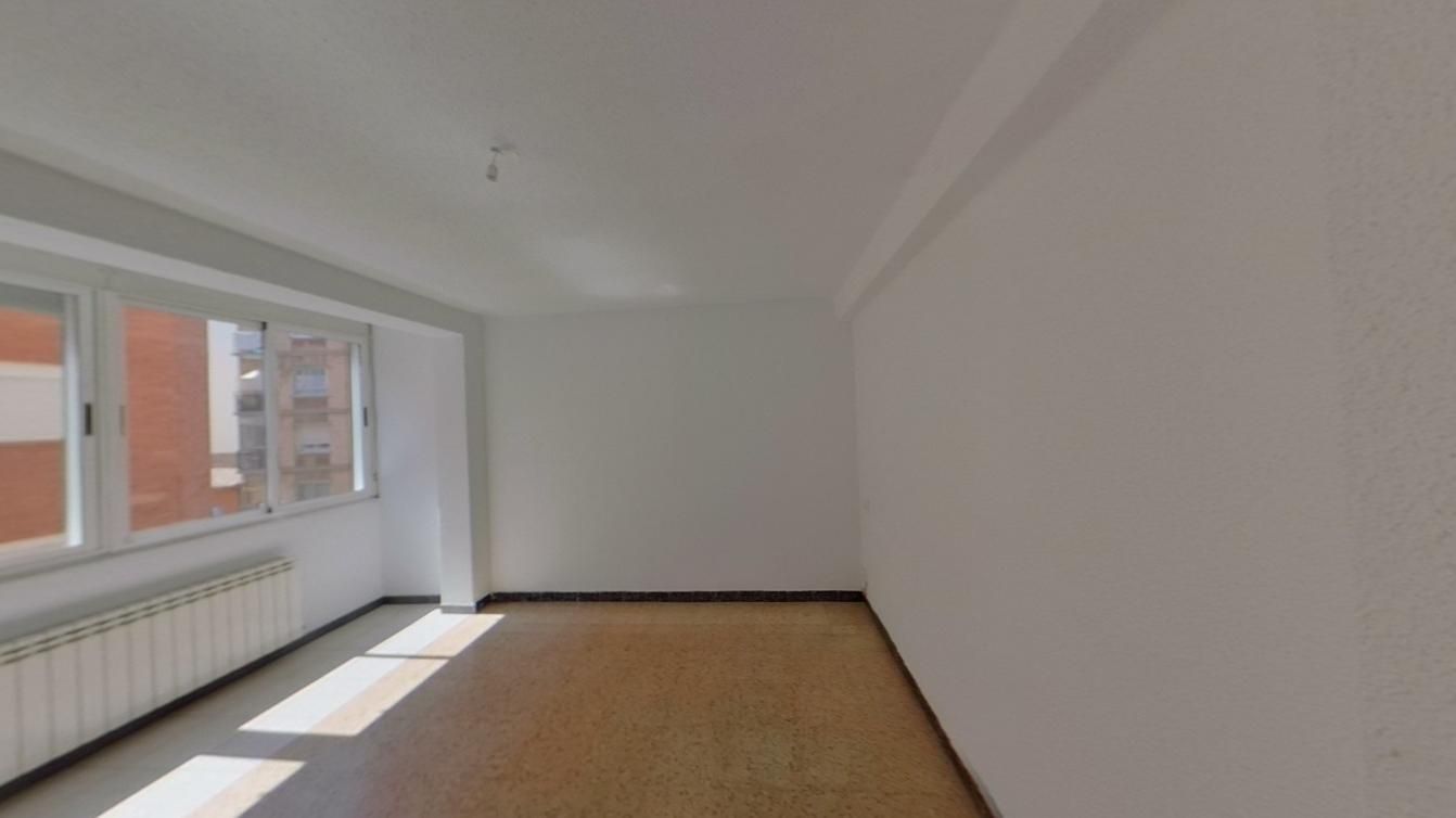 Living room of Flat for sale in  Zaragoza Capital  with Heating