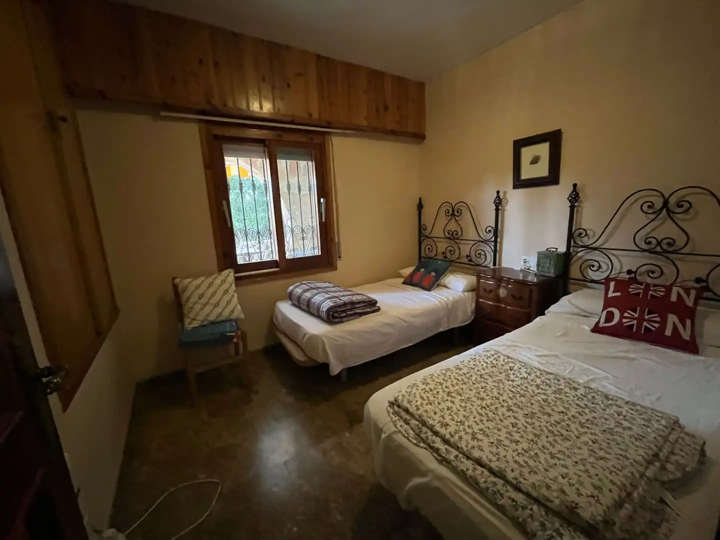 Habitación de Casa o chalet en venta en Macastre con Aire acondicionado, Jardín privado y Terraza