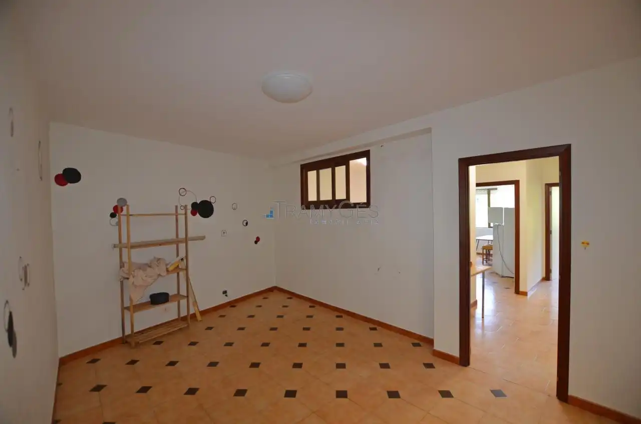Casa adosada en venda en A Guarda   amb Traster