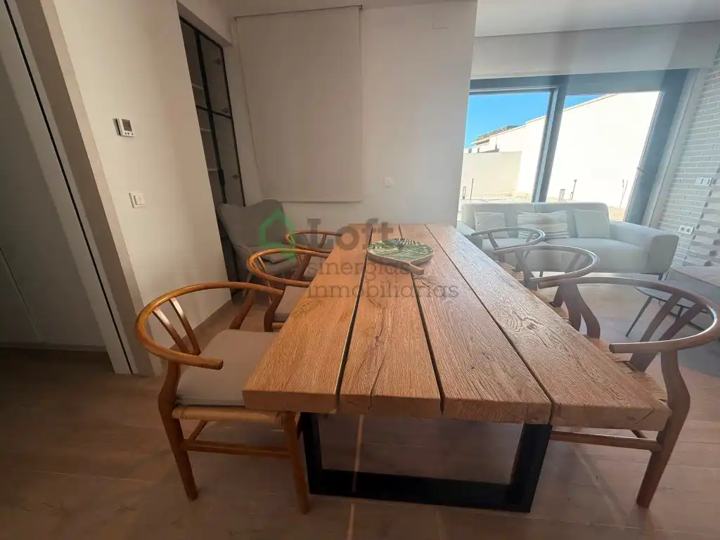 Menjador de Casa o xalet en venda en Badajoz amb Terrassa, Piscina i Domòtica