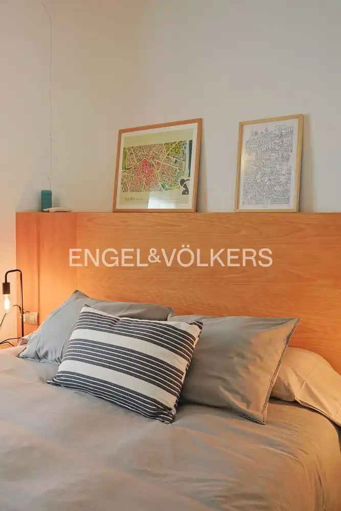 Bedroom of Flat for rent in Valencia  with Air Conditioner, Heating and Parquet flooring