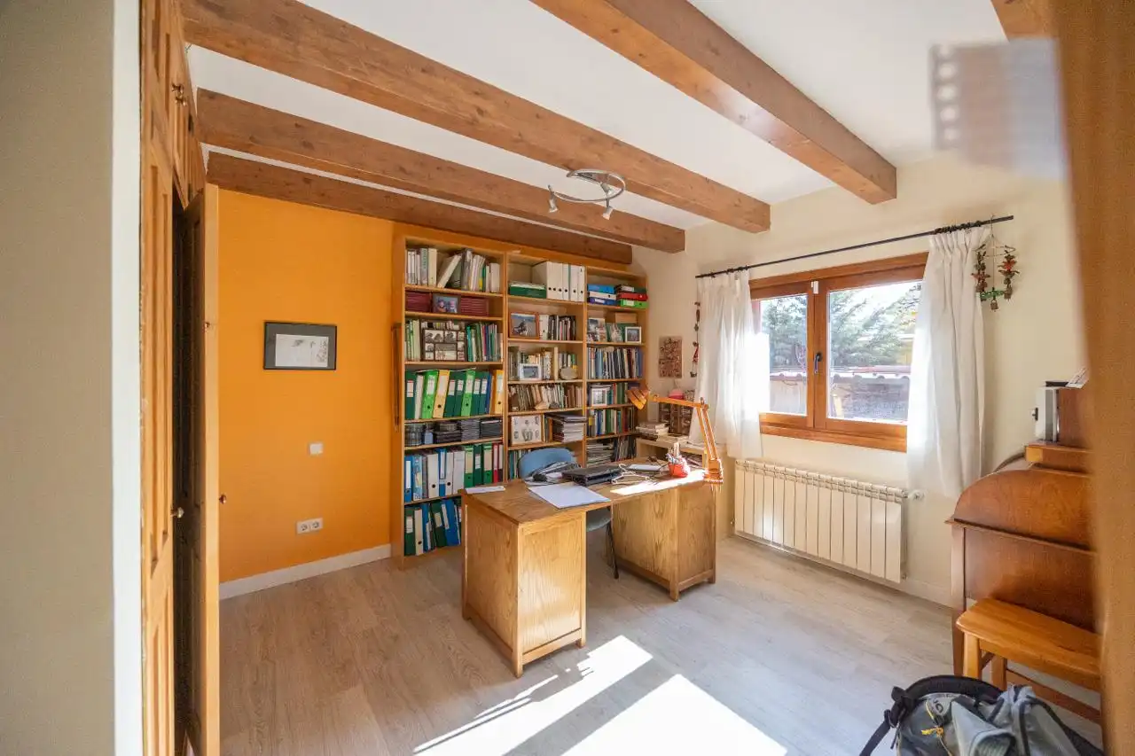 Chalet con jardín en venta en Avenida de la Hispanidad, imagen 9