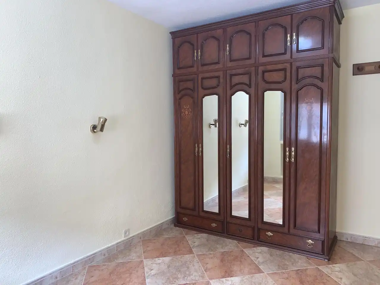 Flat for rent in Calle del Lago Leman, Casco histórico de Vicálvaro