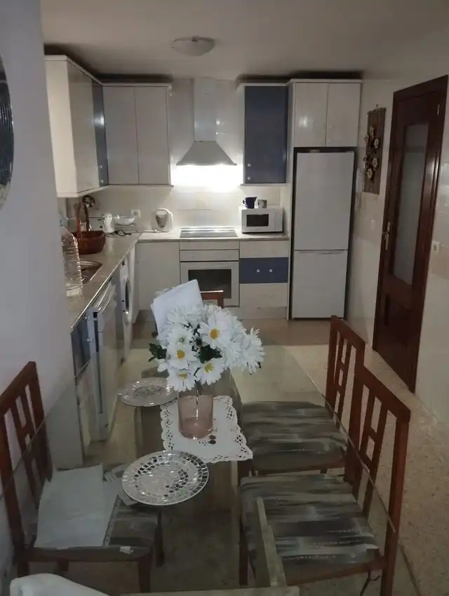 Kitchen of Flat for sale in Algeciras  with Storage room