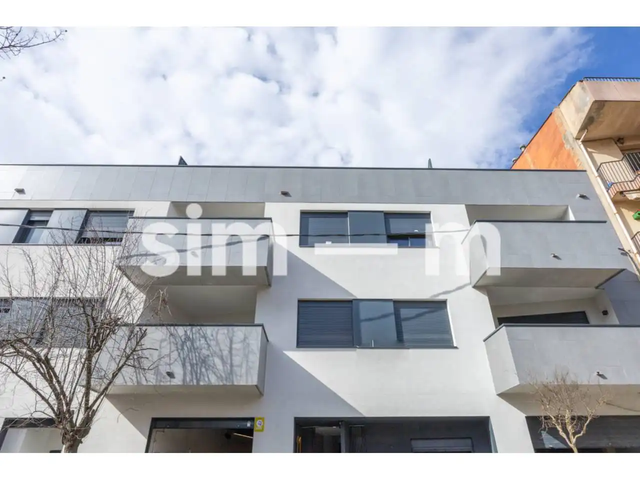 Vista exterior de Piso en venta en Sant Julià de Vilatorta con Calefacción y Terraza