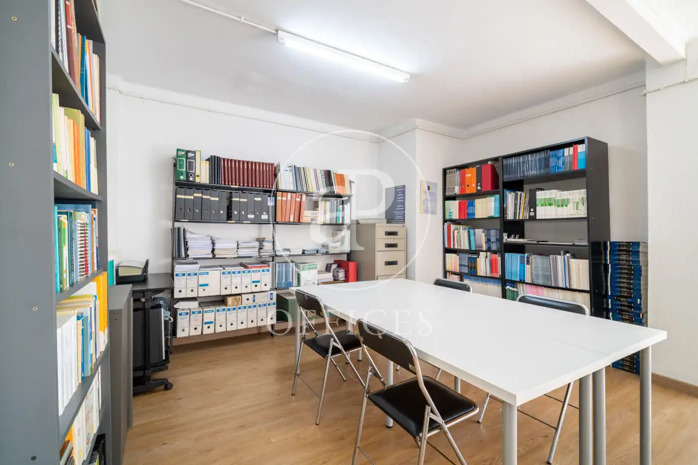 Büro zum Verkauf in Barcelona mit Klimaanlage