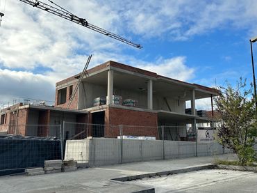 Casa aparellada amb jardí en venda a Parroquias de Santiago