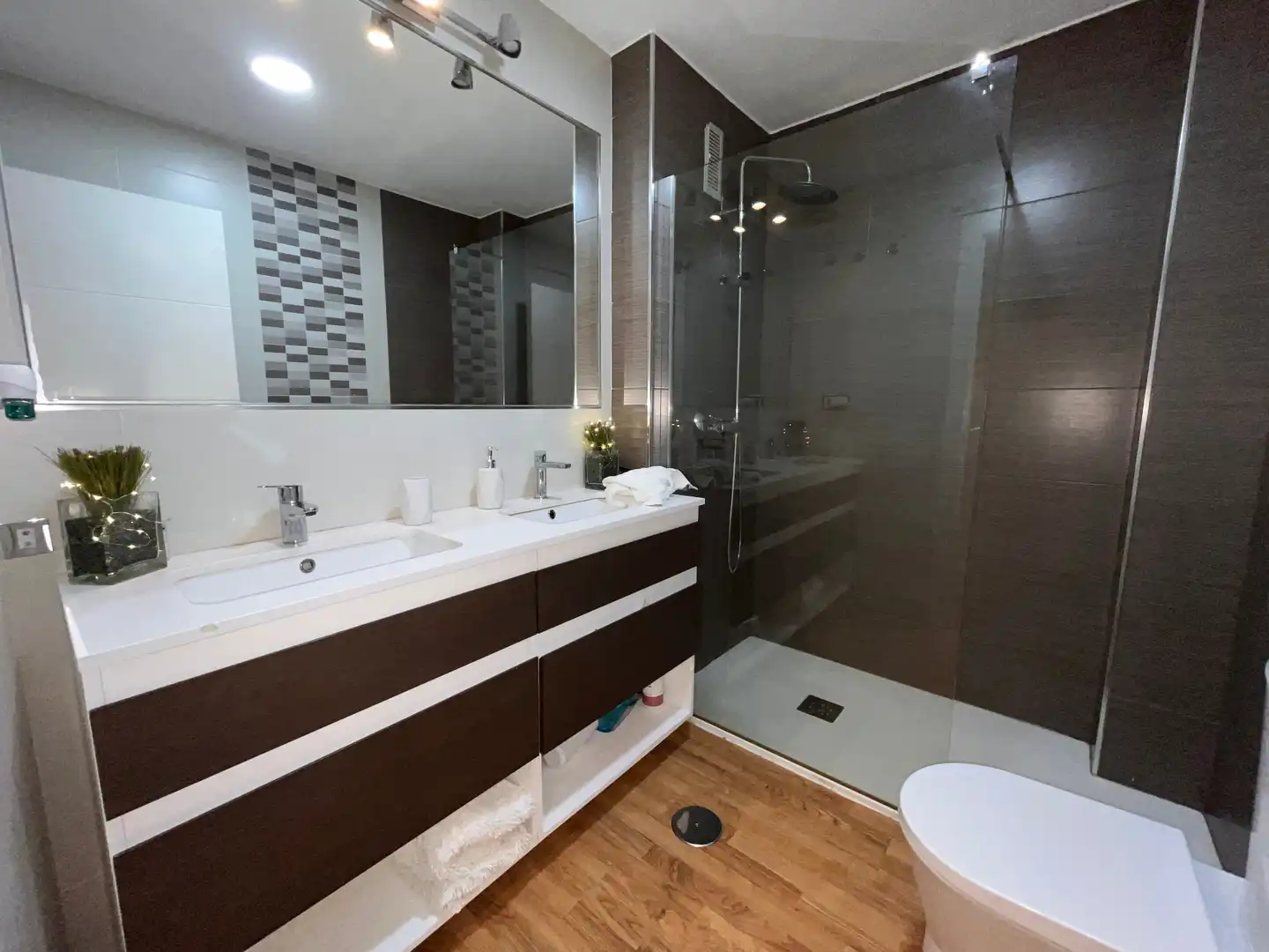 Baño de Casa adosada en venta en Cartagena con Aire acondicionado, Calefacción y Jardín privado