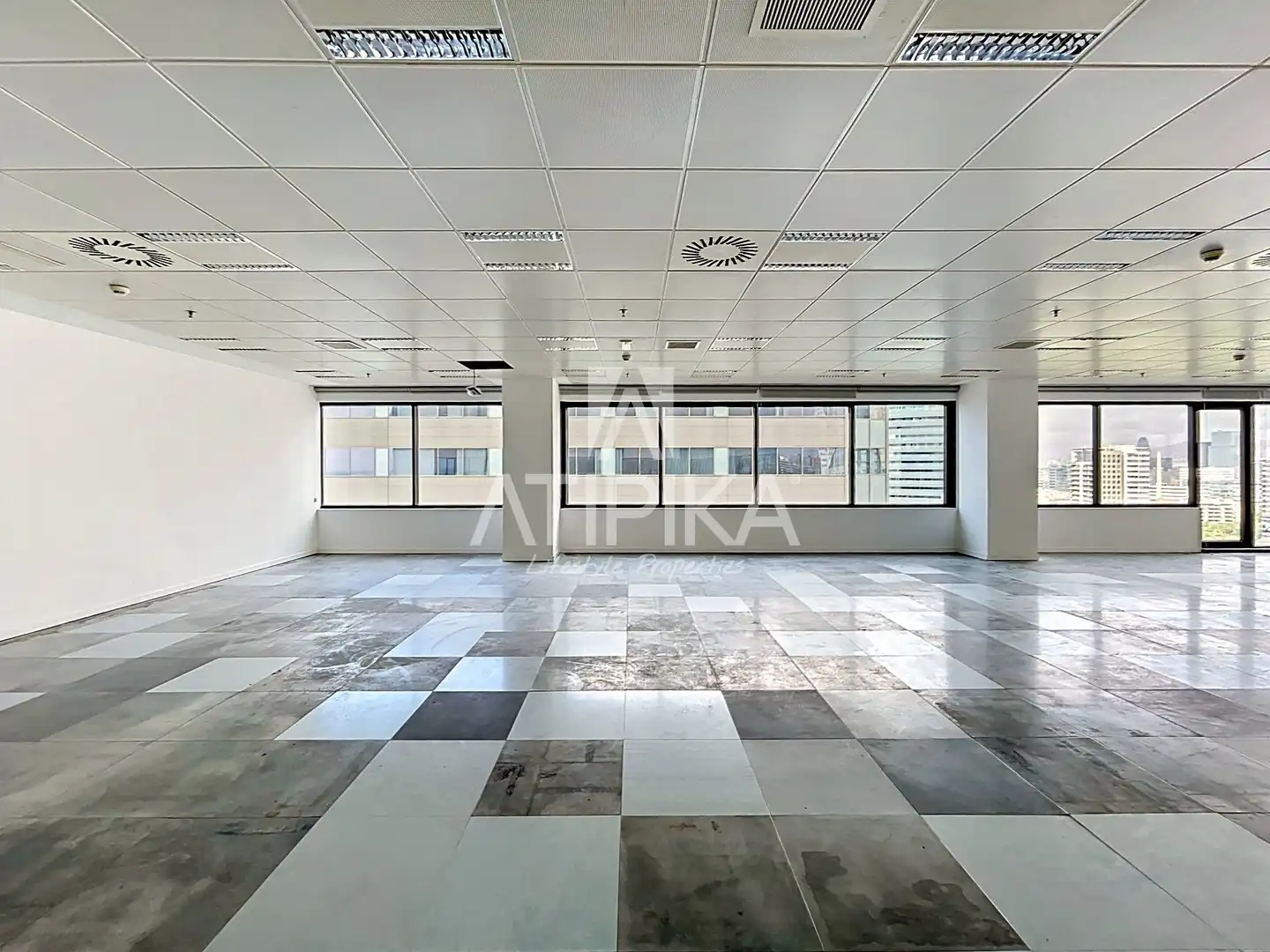 Büro zur Miete in Barcelona mit Klimaanlage