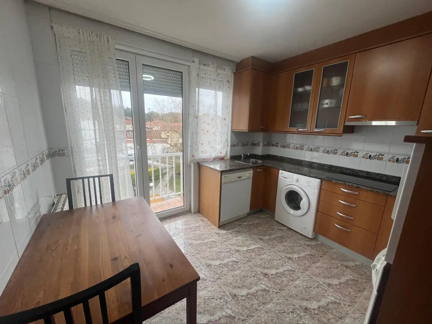 Küche von Wohnung zum Verkauf in Bárcena de Cicero mit Heizung, Terrasse und Möbliert