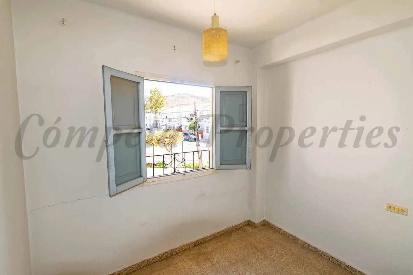 Vista exterior de Casa o xalet en venda en Torrox amb Terrassa
