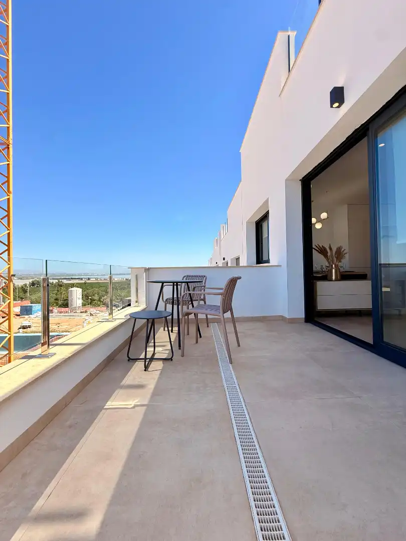 New build Apartment with pool for sale in Calle Manuel Romera 8422