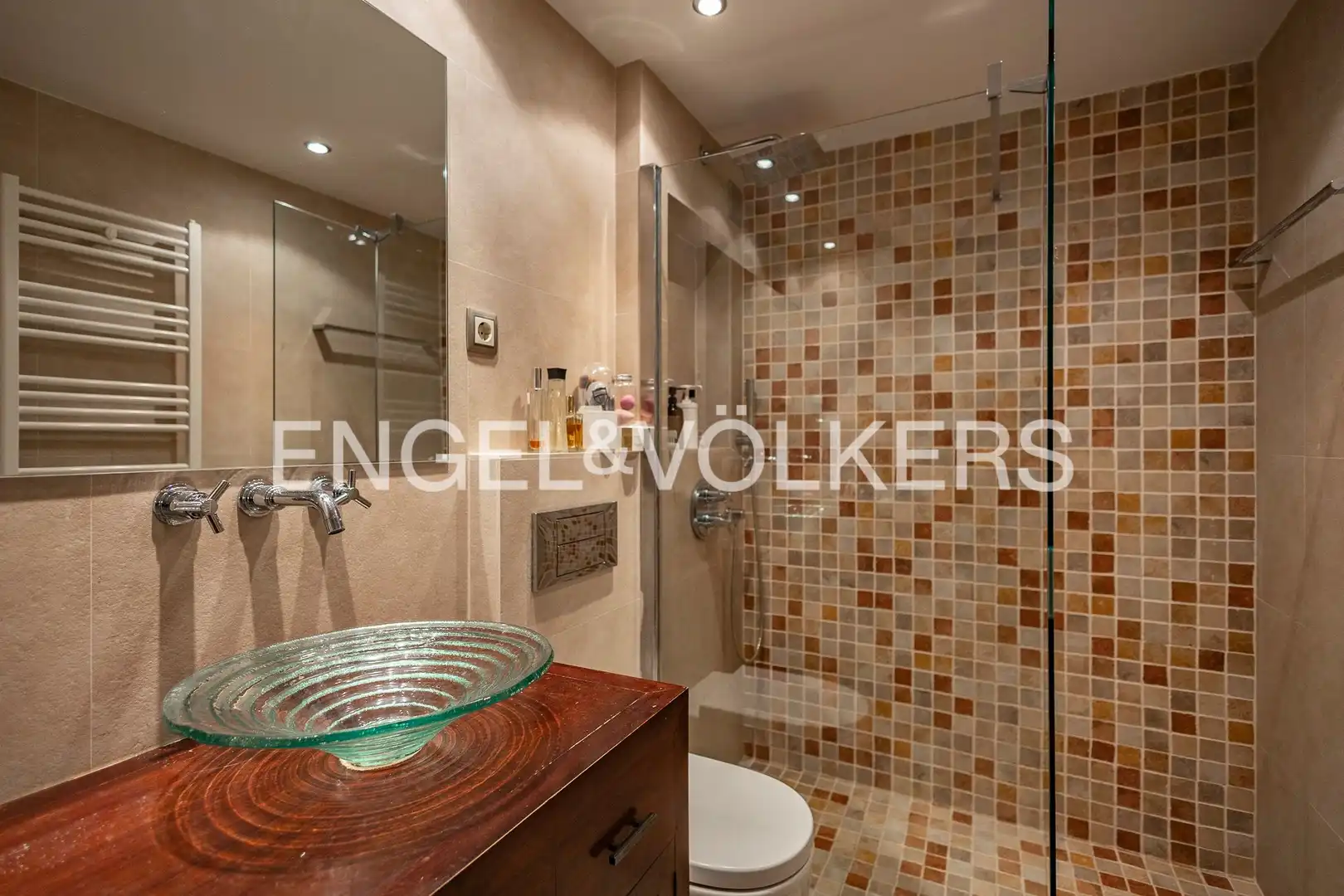Bathroom of Houses for sale in Sant Feliu de Llobregat  with Heating, Private garden and Terrace