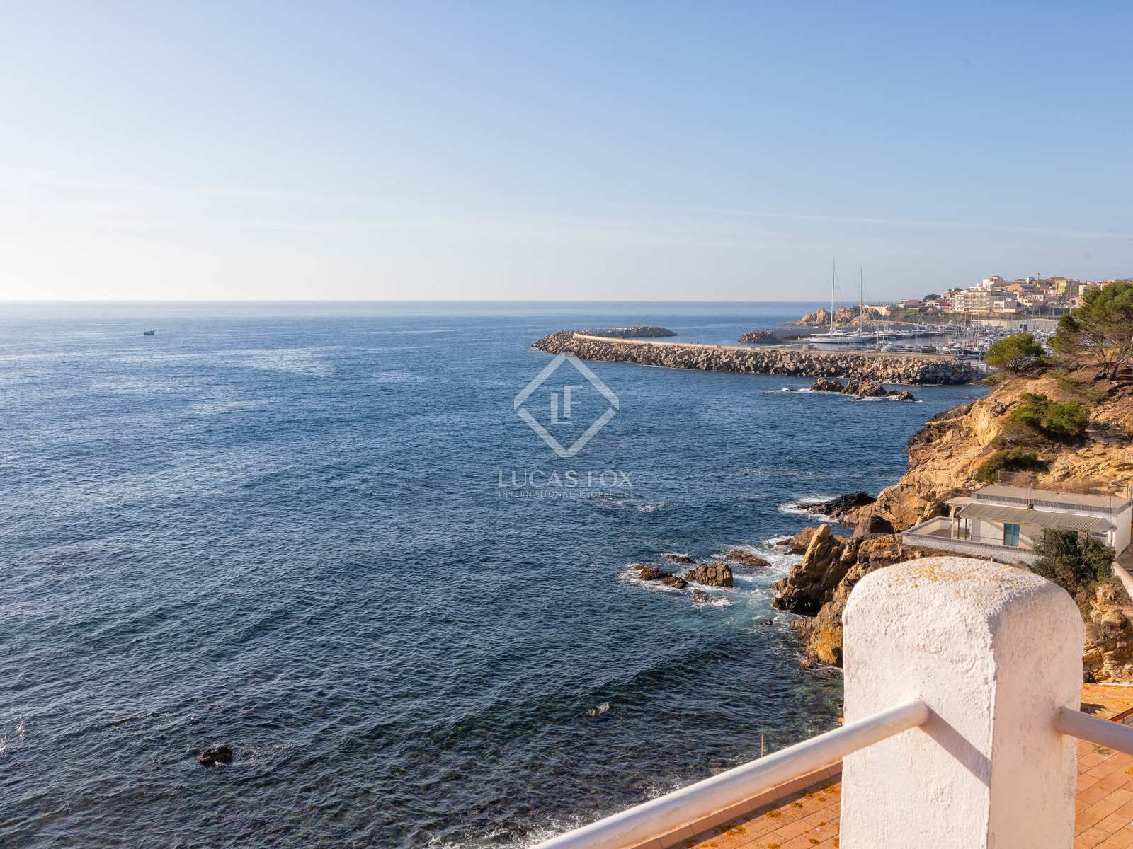 Exterior view of House or chalet for sale in Palamós  with Air Conditioner, Heating and Terrace