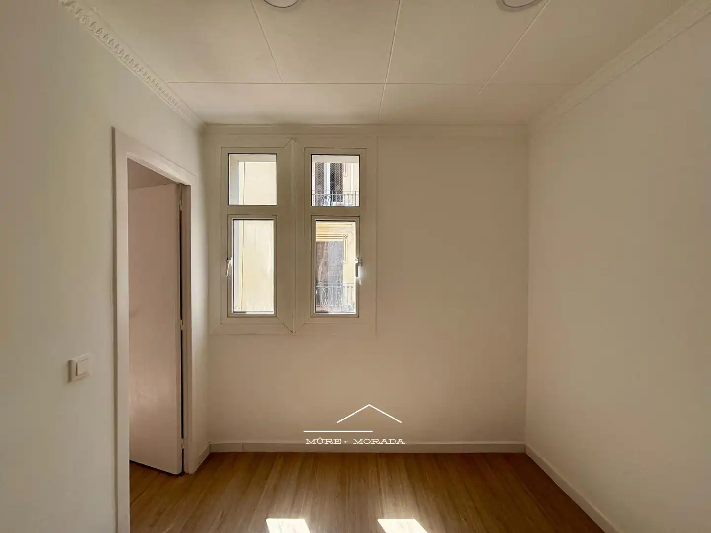 Bedroom of Flat for sale in Barcelona  with Parquet flooring and Terrace