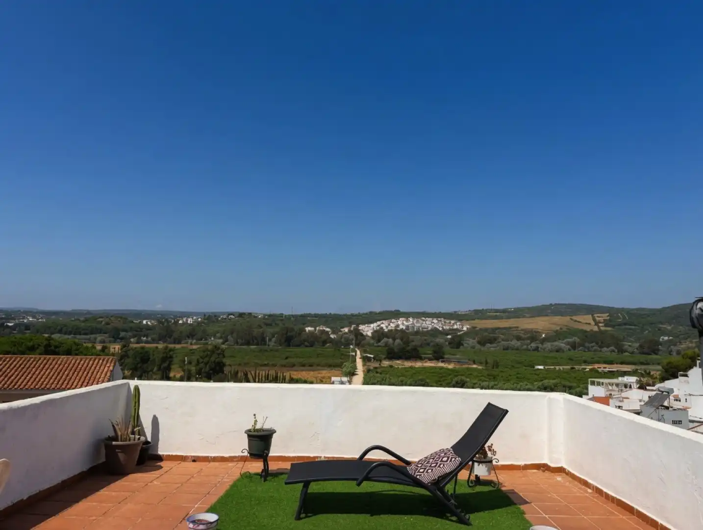 House with terrace for sale in San Enrique - Guadiaro -  Pueblo Nuevo