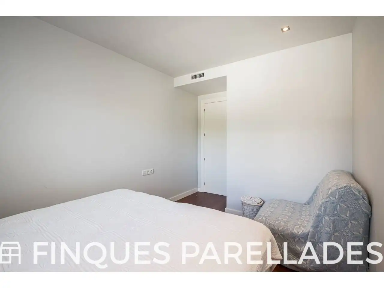 Habitación de Piso en venta en Sitges con Aire acondicionado, Calefacción y Jardín privado