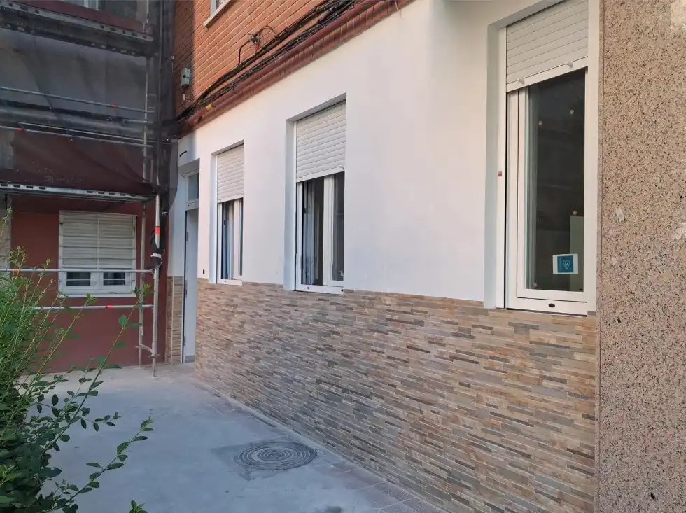 Vista exterior de Piso en venta en Fuenlabrada con Calefacción y Jardín privado
